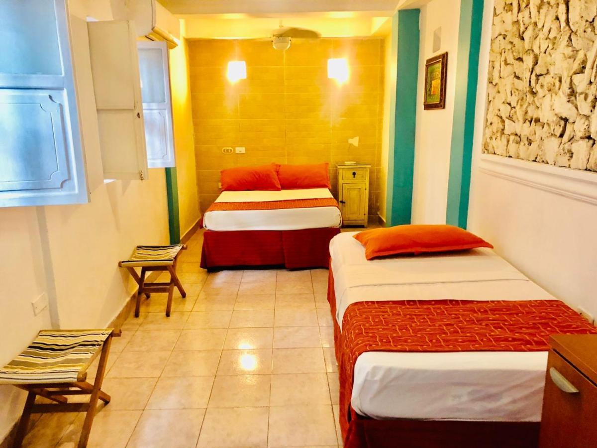 Antigua Calle Almudena Hotel Cartagena Buitenkant foto
