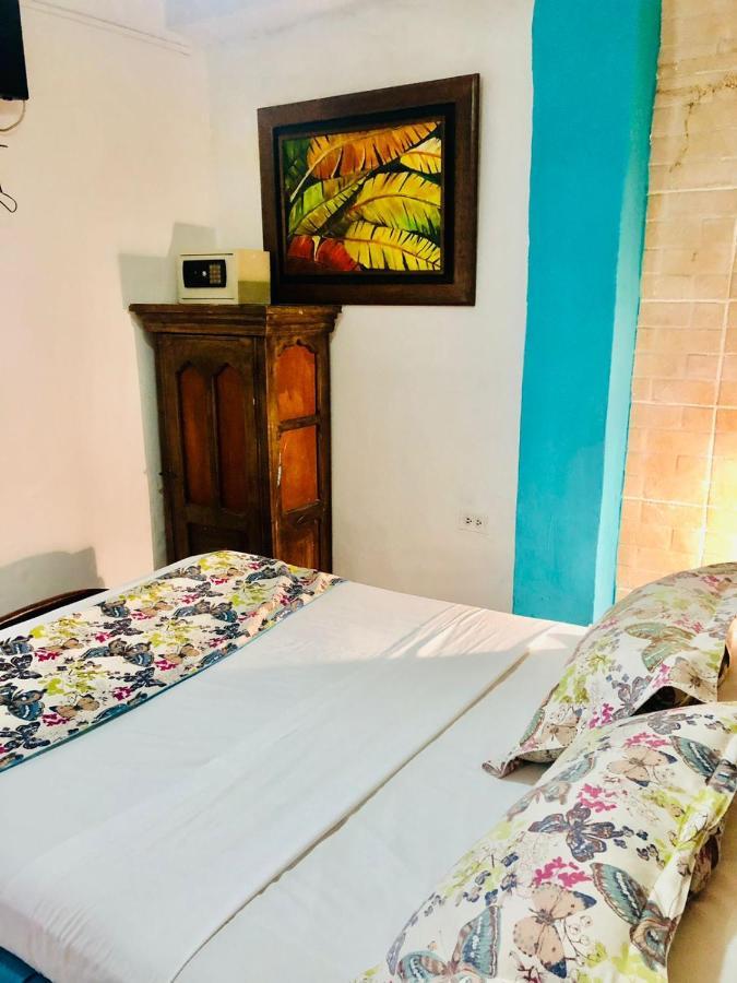 Antigua Calle Almudena Hotel Cartagena Buitenkant foto